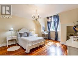 17 Agar Crescent, Toronto, ON M9B5A4 Photo 23