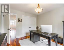 17 Agar Crescent, Toronto, ON M9B5A4 Photo 30