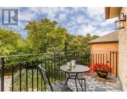17 Agar Crescent, Toronto, ON M9B5A4 Photo 32