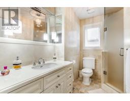 17 Agar Crescent, Toronto, ON M9B5A4 Photo 35