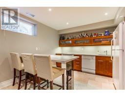 17 Agar Crescent, Toronto, ON M9B5A4 Photo 39