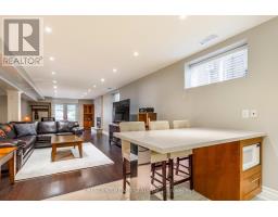 17 Agar Crescent, Toronto, ON M9B5A4 Photo 40