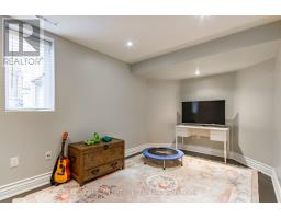 17 Agar Crescent, Toronto, ON M9B5A4 Photo 41