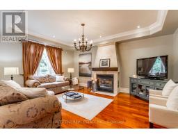 Bedroom - 17 Agar Crescent, Toronto, ON M9B5A4 Photo 8