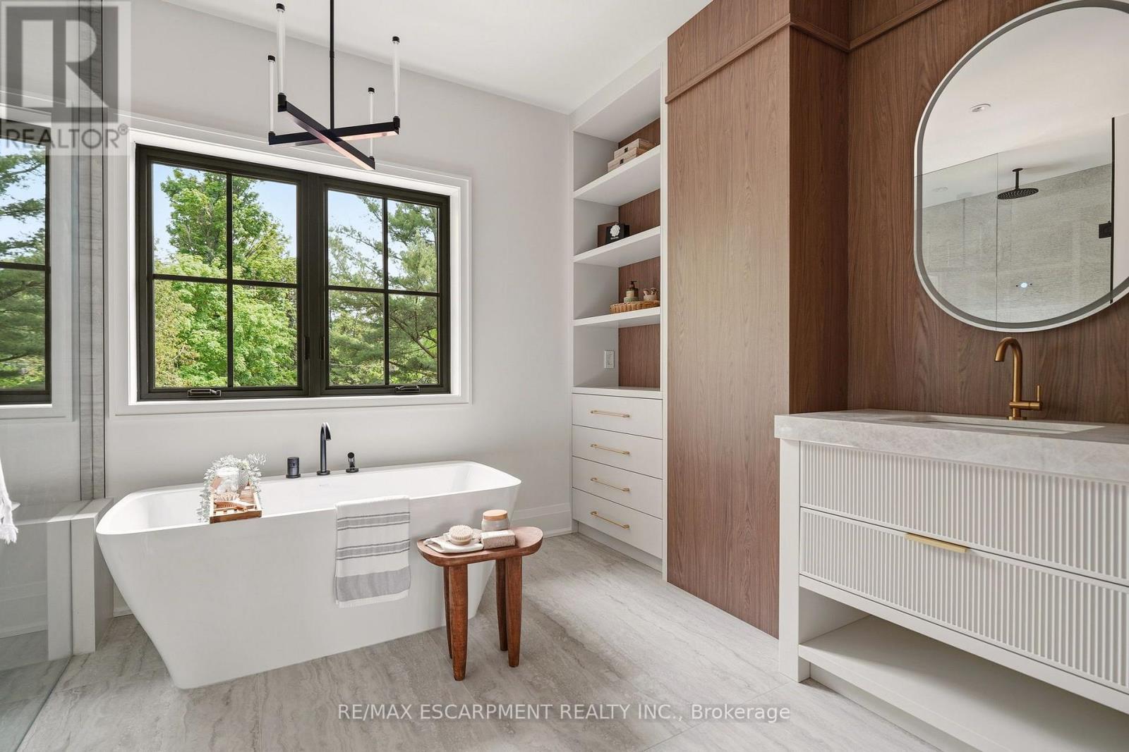 727 KING ROAD - 13
