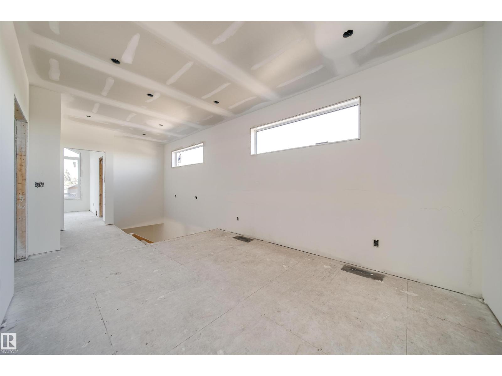 4216 121 ST NW - Image 16