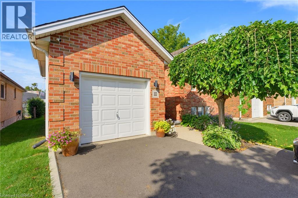 10 NOBLE Court, Brantford — photo 3