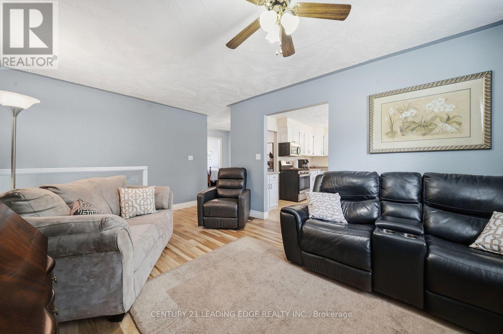 1327 EAST QUARTER LINE ROAD - 10
