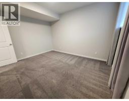 90 Howse Common NE - photo 35
