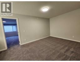 90 Howse Common NE - photo 39