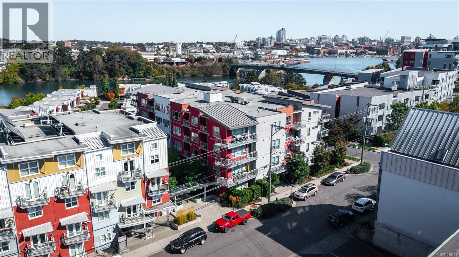 #103 785 Tyee Rd - Image 36
