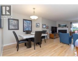 659 Windward Way, Qualicum Beach, BC V9K2K4 Photo 13