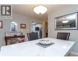 659 Windward Way, Qualicum Beach, BC V9K2K4 Photo 16
