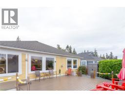 659 Windward Way, Qualicum Beach, BC V9K2K4 Photo 39