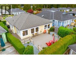 659 Windward Way, Qualicum Beach, BC V9K2K4 Photo 45