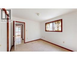 2893 Rowan Way, Gabriola Island, BC V0R1X7 Photo 20