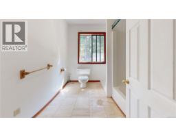 2893 Rowan Way, Gabriola Island, BC V0R1X7 Photo 23