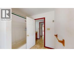 2893 Rowan Way, Gabriola Island, BC V0R1X7 Photo 25