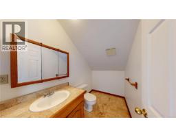 2893 Rowan Way, Gabriola Island, BC V0R1X7 Photo 26