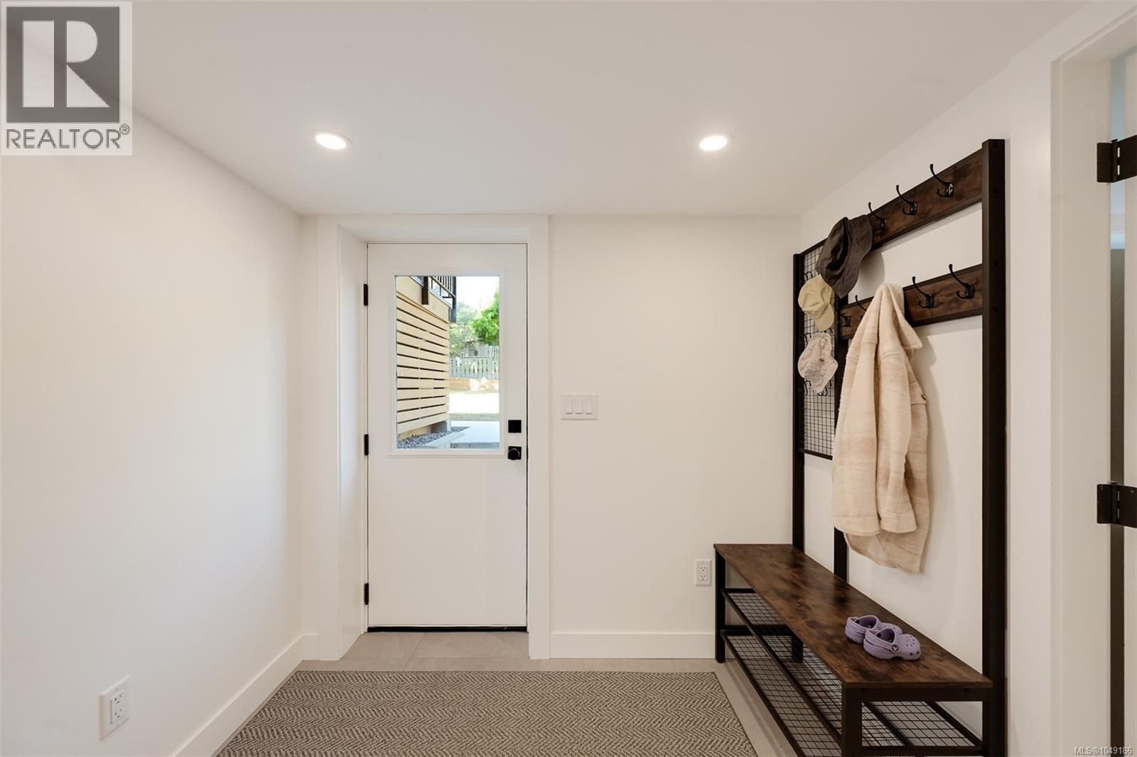 2860 Tudor Ave - 48
