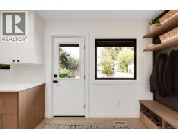 2860 Tudor Ave, Saanich, BC V8N1L9 Photo 26