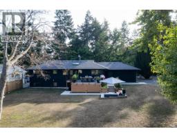 2860 Tudor Ave, Saanich, BC V8N1L9 Photo 60