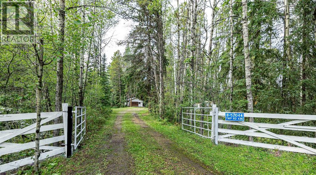 Listing photo – B 52044 Twp Rd 430, Rural Ponoka County