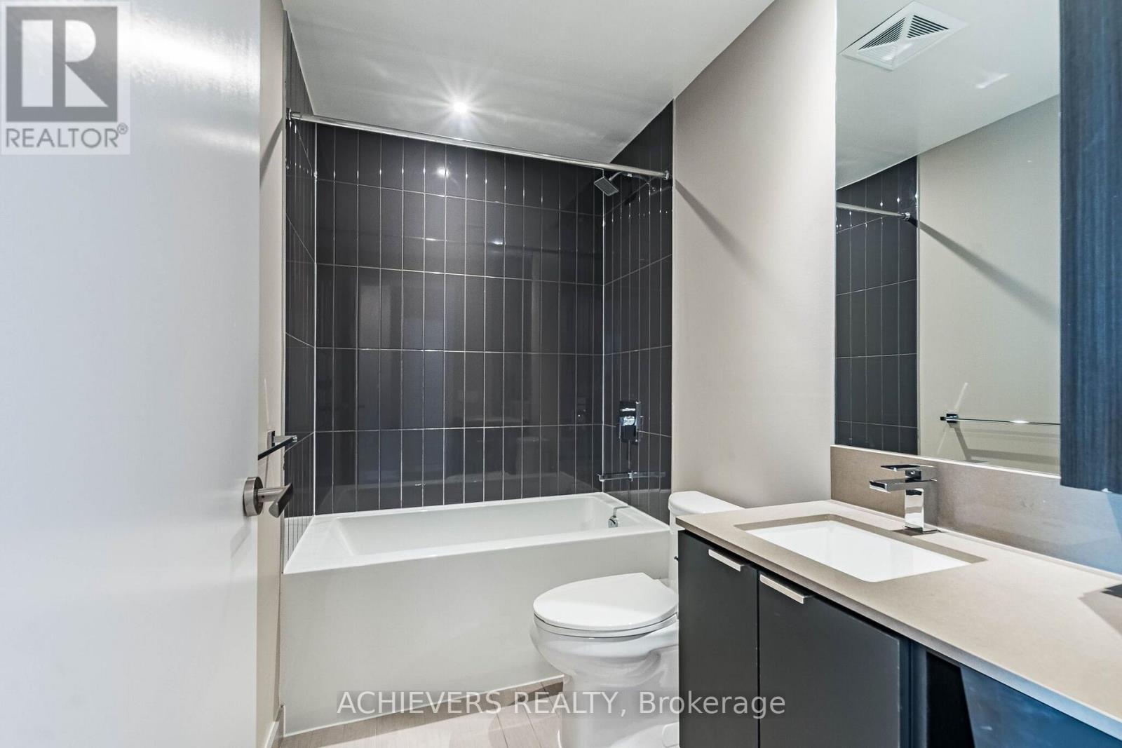 #4705 3883 QUARTZ ROAD - Image 32
