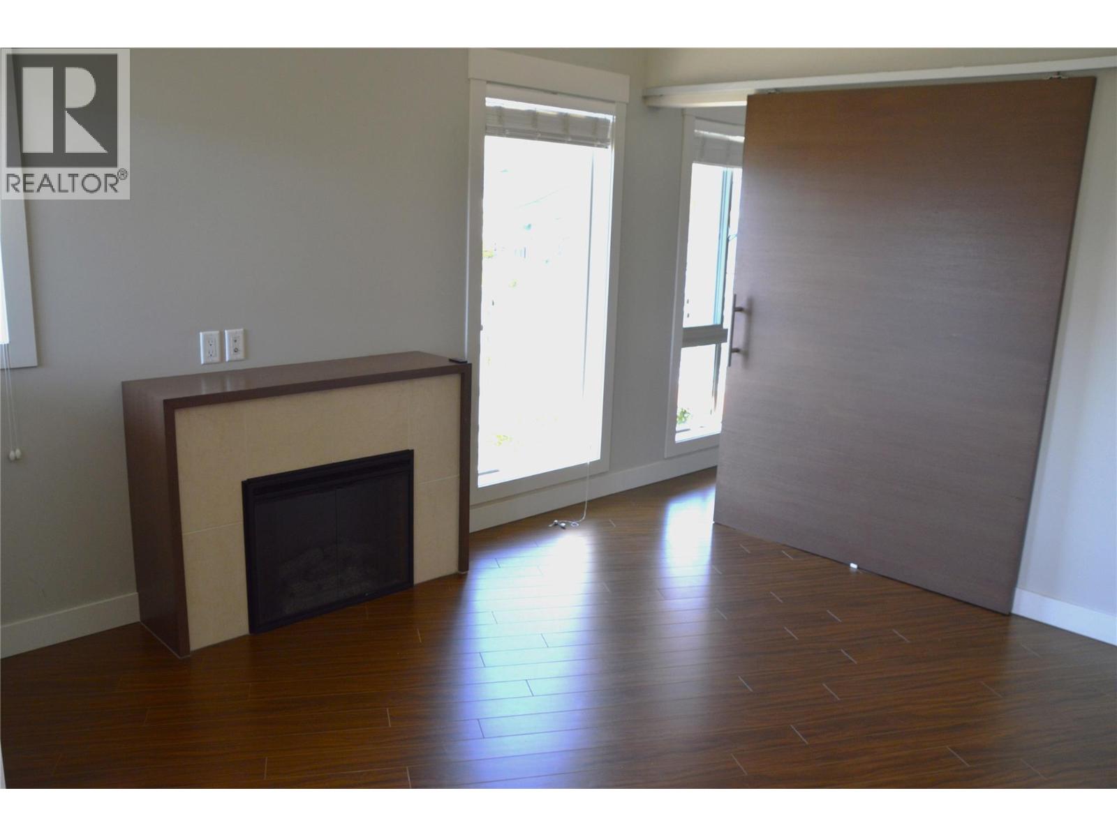 1403-1000 Talasa Way - 5