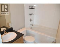 Kitchen - 1403-1000 Talasa Way, Kamloops, BC V2H0C2 Photo 8