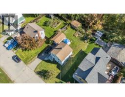 160 Oxford Street, Warfield, BC V1R2T3 Photo 22