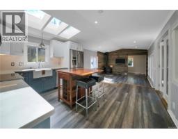 1320 Englishman River Rd, Errington, BC V0R1V0 Photo 12