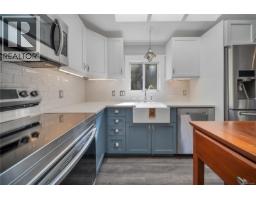 1320 Englishman River Rd, Errington, BC V0R1V0 Photo 9