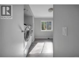 1320 Englishman River Rd, Errington, BC V0R1V0 Photo 33