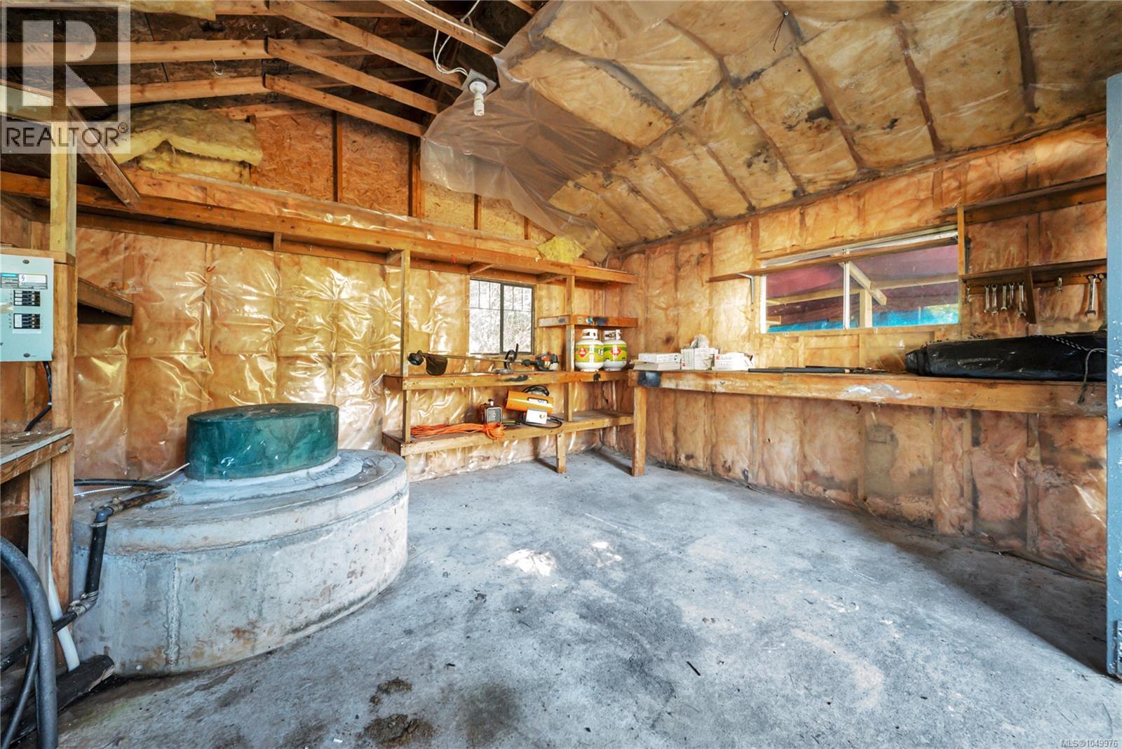 1320 Englishman River Rd - Image 49