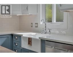 1320 Englishman River Rd, Errington, BC V0R1V0 Photo 10