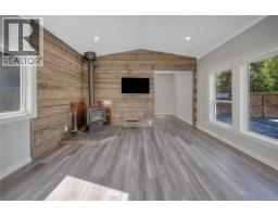1320 Englishman River Rd, Errington, BC V0R1V0 Photo 16
