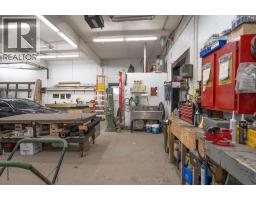120 4th Avenue E, Three Hills, AB T0M2A0 Photo 16