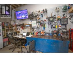 120 4th Avenue E, Three Hills, AB T0M2A0 Photo 29