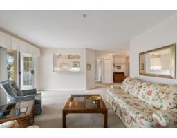 305 15185 22nd Avenue, Surrey, BC V4A9T4 Photo 6