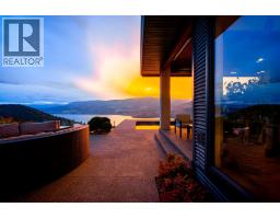 1543 Rocky Point Drive, Kelowna, BC V1V3E2 Photo 38