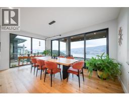 5pc Ensuite bath - 1543 Rocky Point Drive, Kelowna, BC V1V3E2 Photo 21