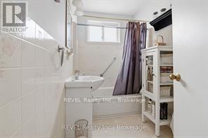 2757 NORTH SHORE DRIVE - Image 30
