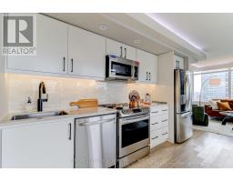 Ph5201 - 25 Telegram Mews, Toronto, ON M5V3Z1 Photo 17