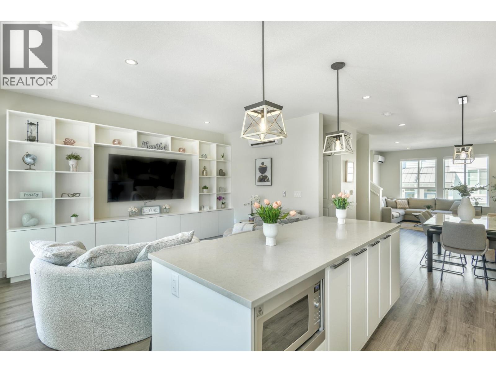 #9-5311 ADMIRAL Way, Ladner