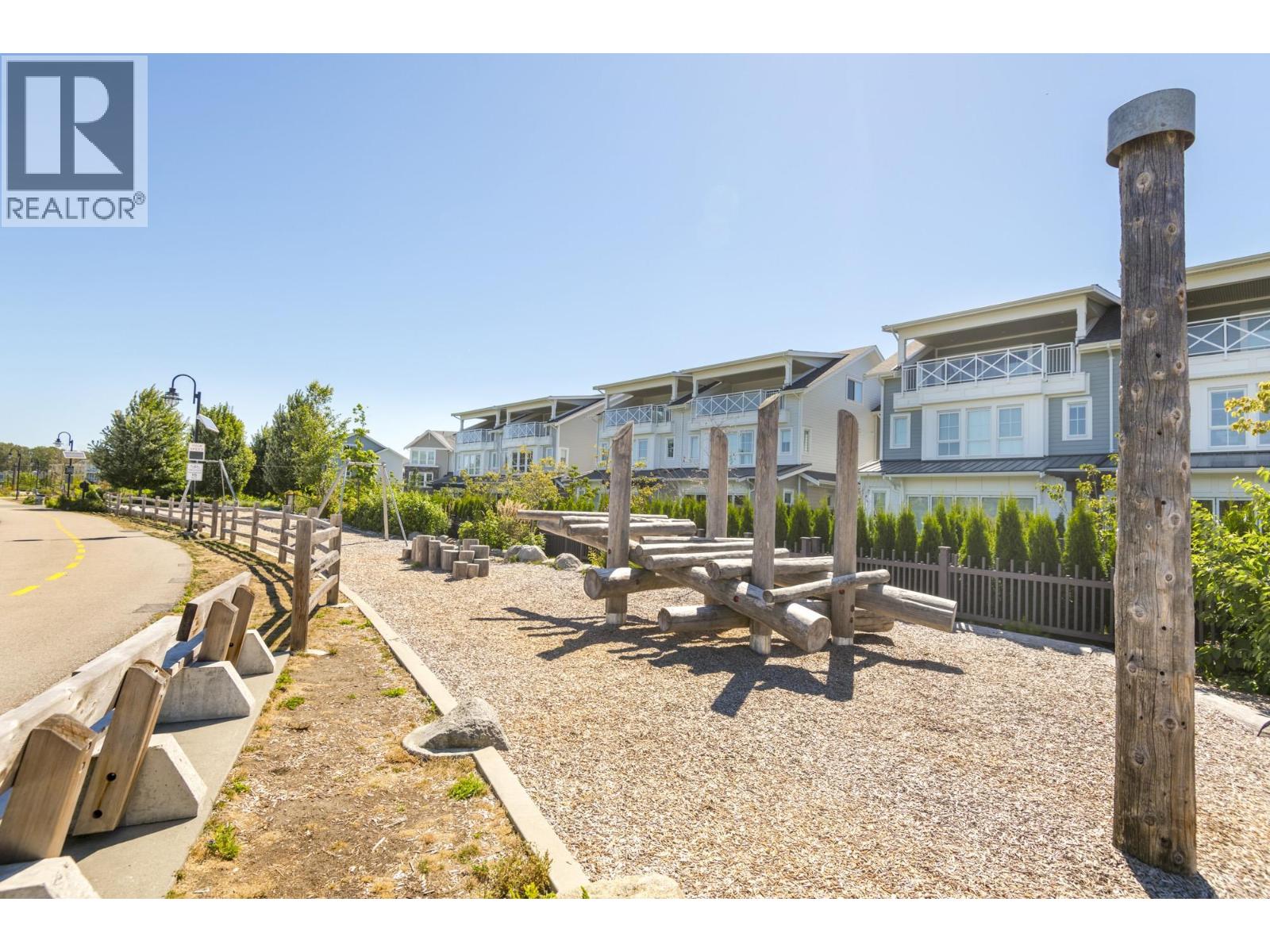 #9-5311 ADMIRAL Way, Ladner