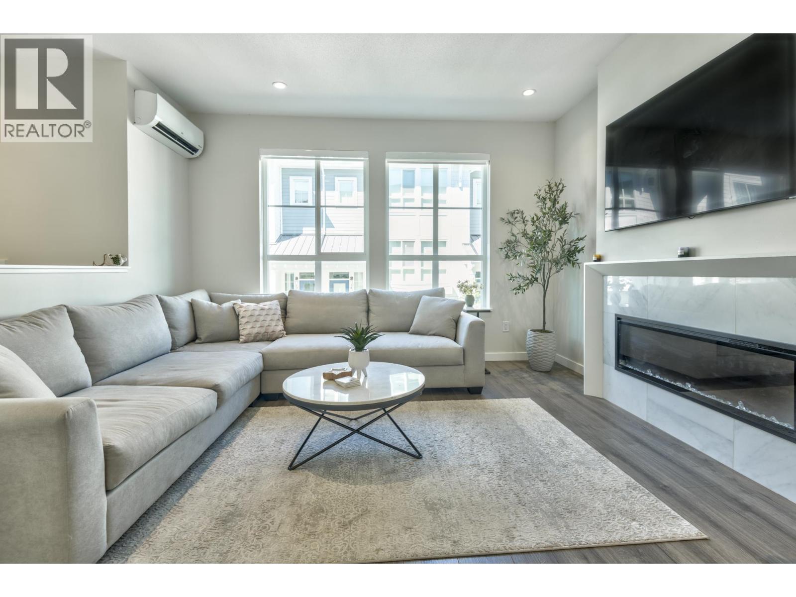 #9-5311 ADMIRAL Way, Ladner