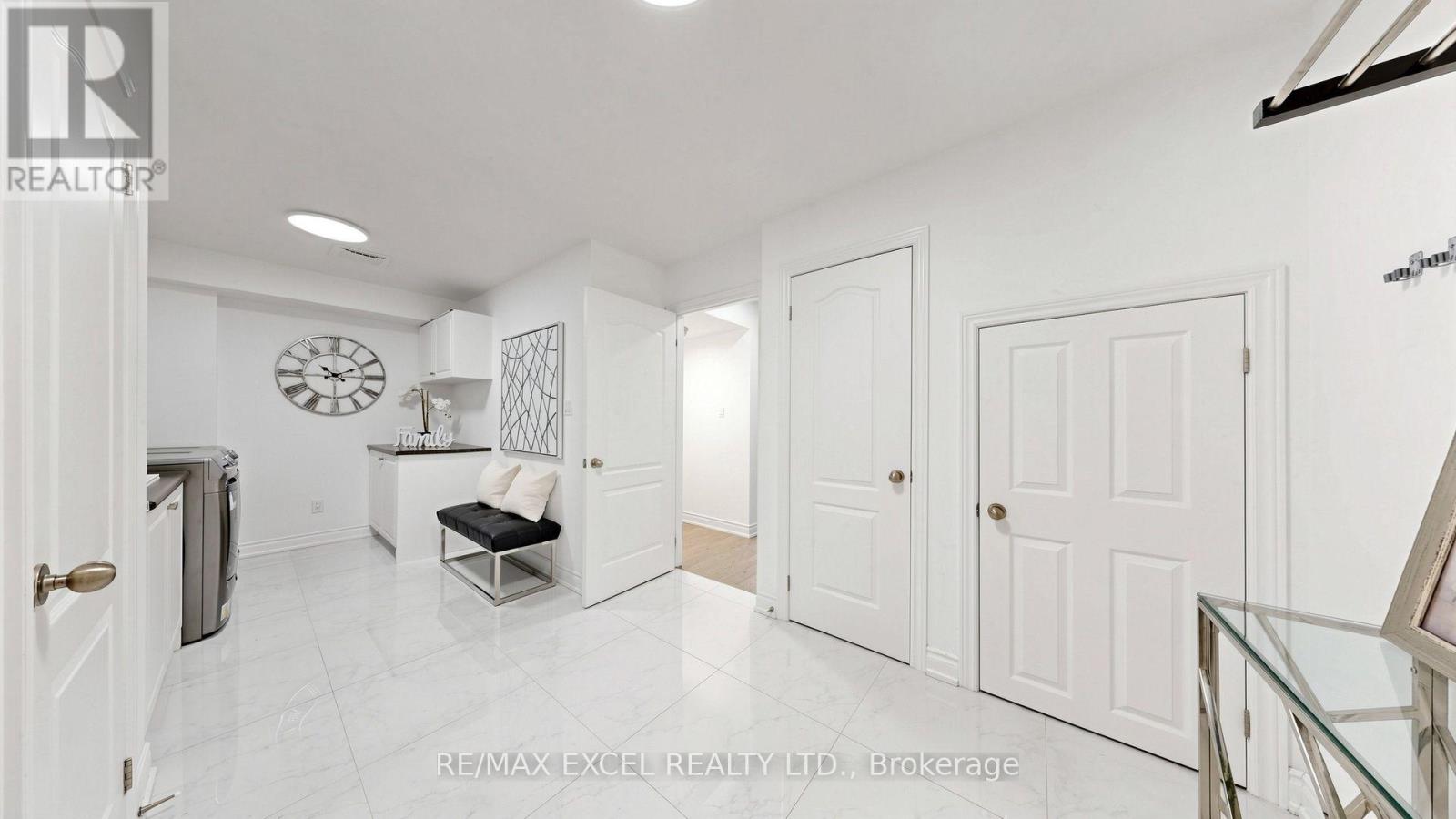 2878 ELGIN MILLS ROAD E - Image 38
