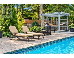 2209 Pineneedle Row, Mississauga, ON L5C1V4 Photo 16