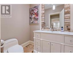 2209 Pineneedle Row, Mississauga, ON L5C1V4 Photo 22